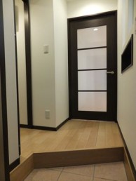 会話の弾むダイニング中心の生活に